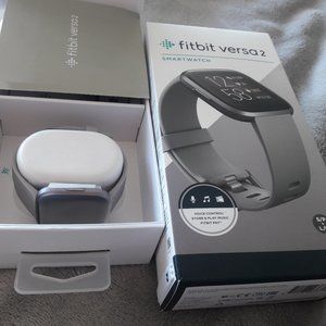 Fitbit Versa 2 (NEVER USED)